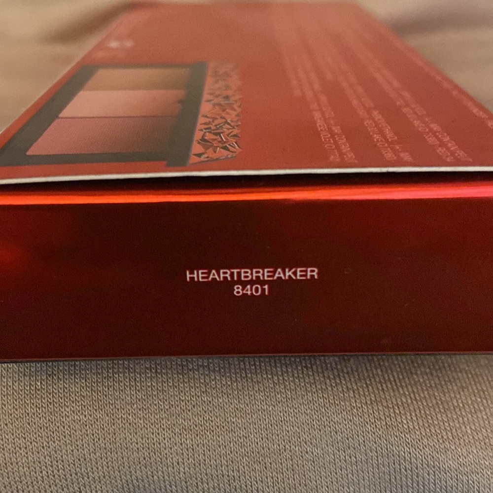 Nars “Heartbreaker” cheek palette. - Picture 4 of 6